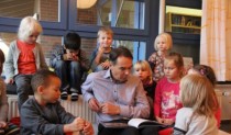 Ingbert Liebing MdB liest für Kita-Kinder