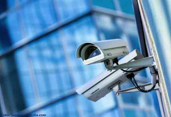 Dunkelfeldstudie: Bürgerinnen und Bürger in NRW fühlen sich in ihrer Nachbarschaft sicher