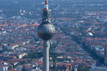 Breites Bündnis fordert bessere Zusammenarbeit zwischen Berliner Senat und Bezirken
