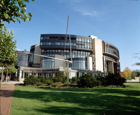 Wie gelingt die Integration  von Flüchtlingen?